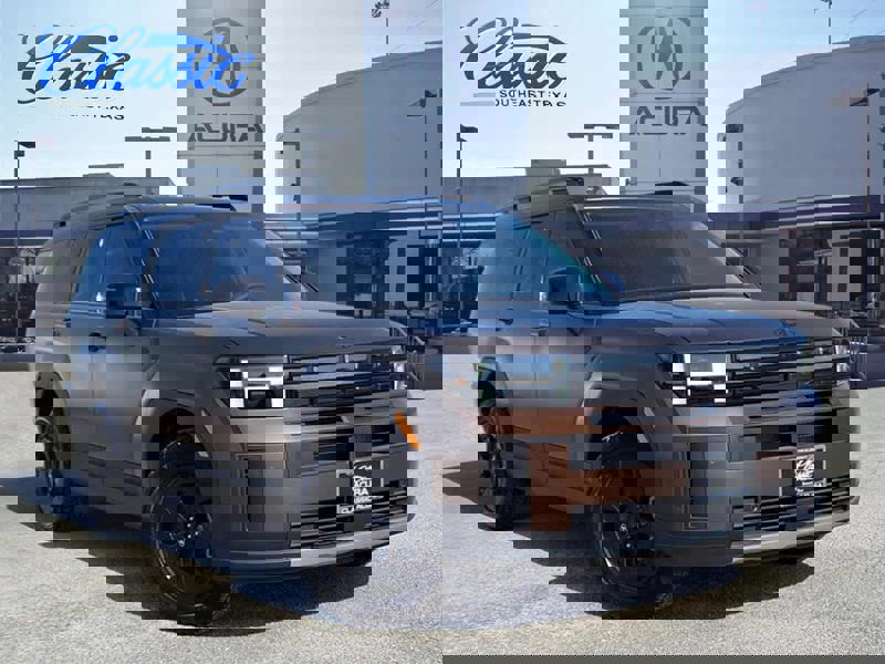 Used 2025 Hyundai Santa Fe XRT image 1