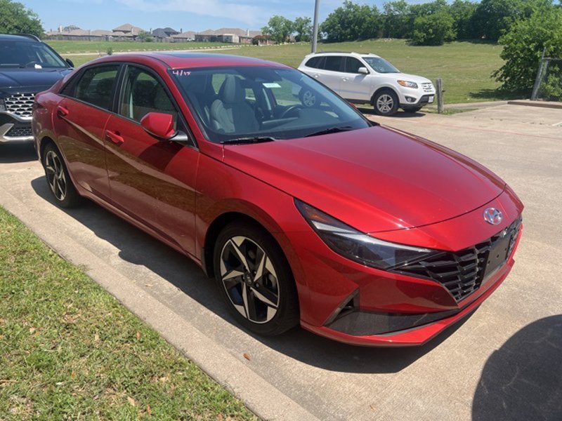 Certified 2022 Hyundai Elantra Limited image 1