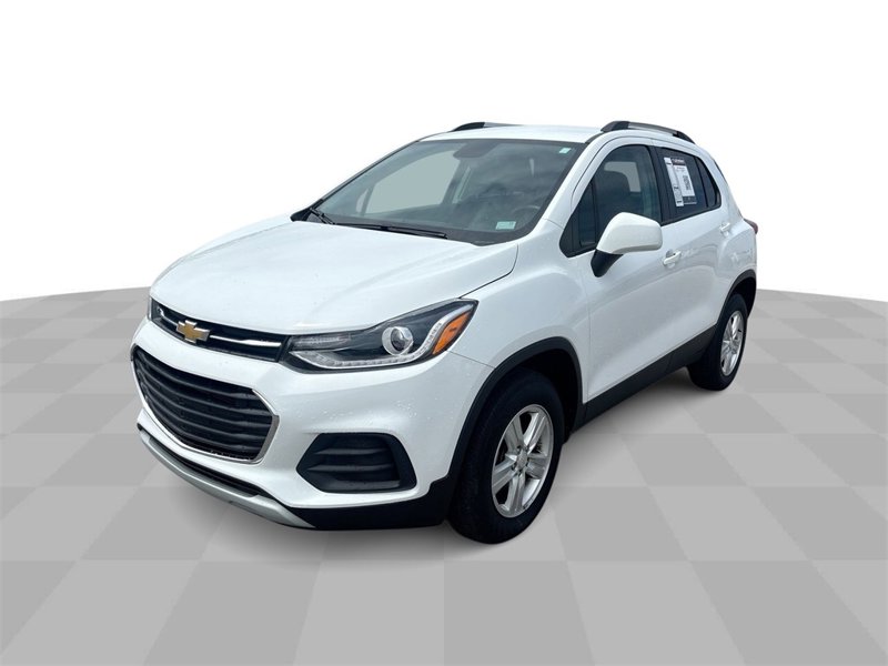 Certified 2022 Chevrolet Trax LT w/ LT Convenience Package image 1