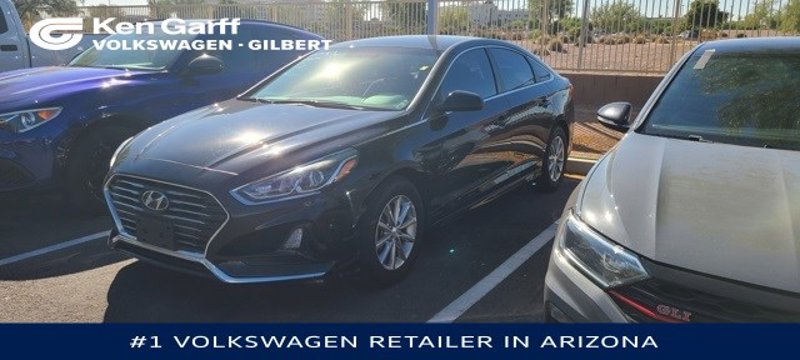 Used 2019 Hyundai Sonata SE image 1