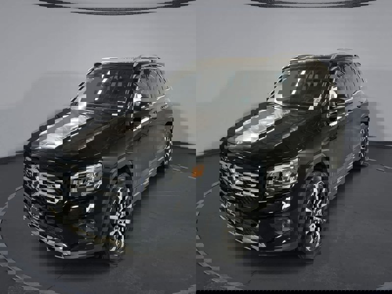 Certified 2022 Mercedes-Benz GLB 250 4MATIC image 1