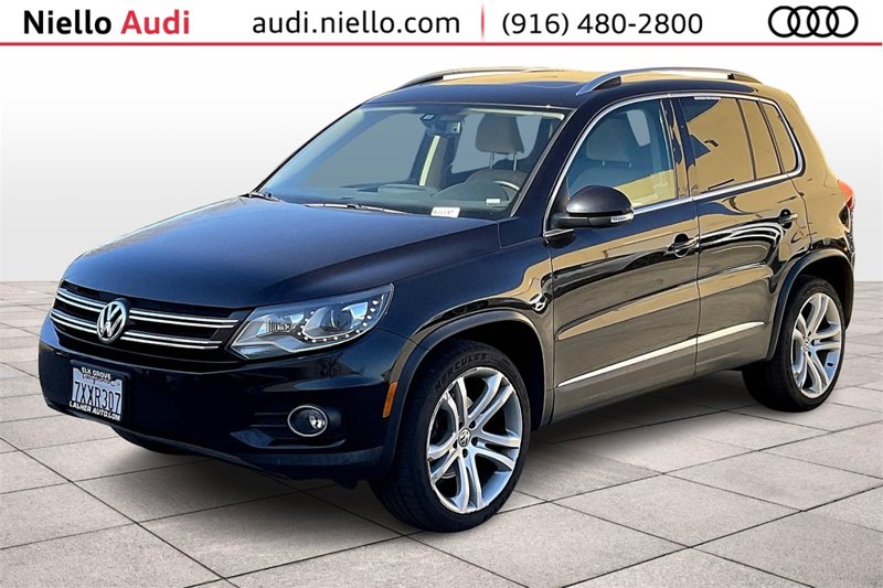 Used 2016 Volkswagen Tiguan SEL image 1