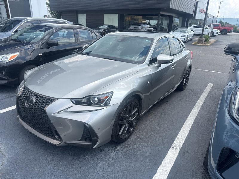 Used 2019 Lexus IS 300 image 1