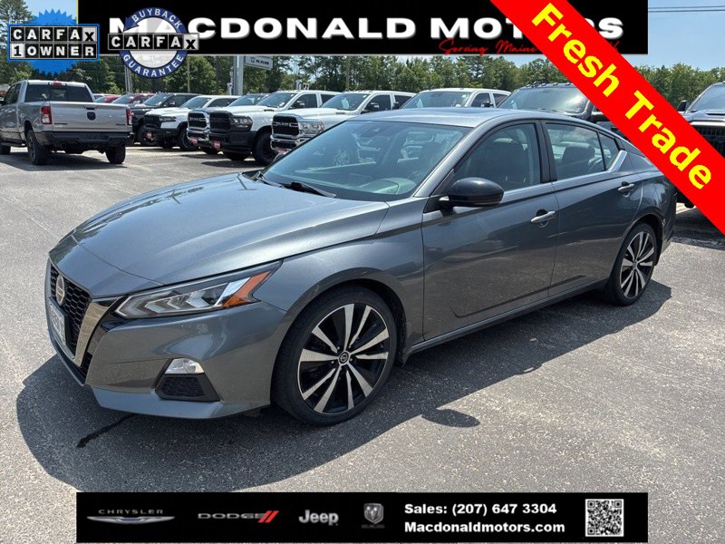 Used 2020 Nissan Altima 2.5 SR w/ Premium Package image 1