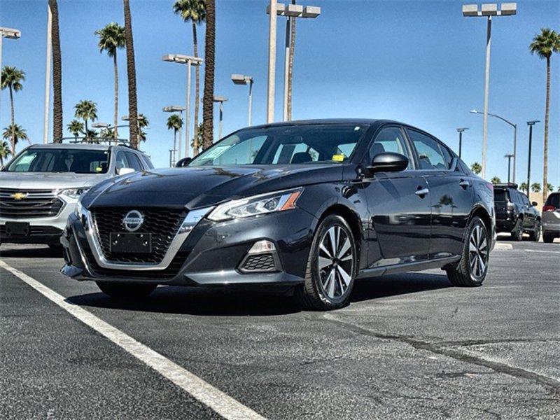 Used 2022 Nissan Altima 2.5 SV image 1