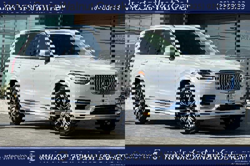 Certified 2022 Volvo XC90 T8 Inscription w/ Advanced Package image 1
