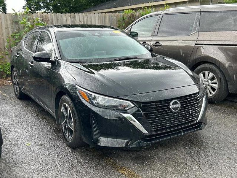 Certified 2024 Nissan Sentra SV image 1