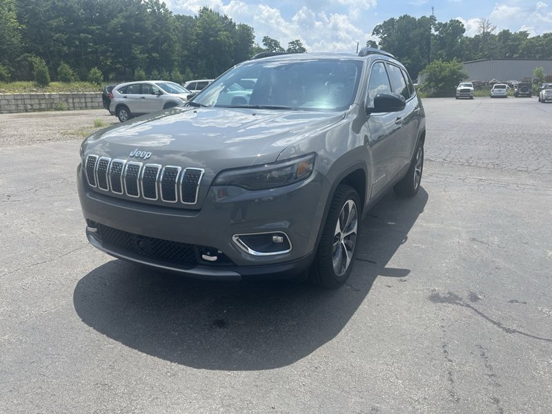 Used 2022 Jeep Cherokee Limited w/ Elite Package image 1
