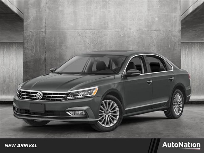 Used 2017 Volkswagen Passat 1.8T S image 1