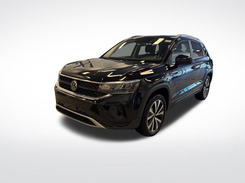 Used 2022 Volkswagen Taos SE image 1