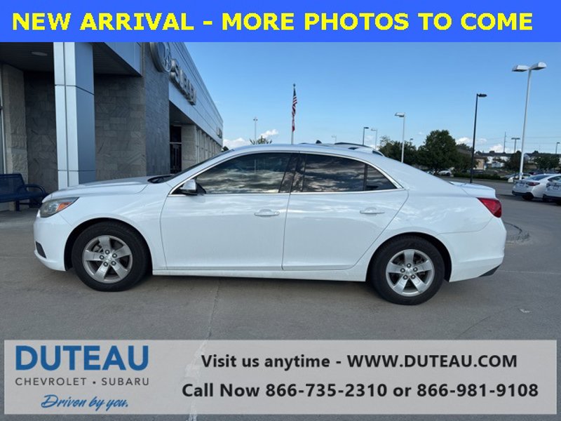 Used 2015 Chevrolet Malibu LT image 1