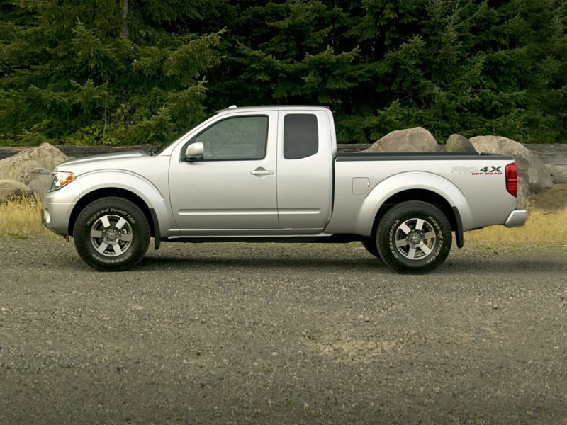 Used 2016 Nissan Frontier PRO-4X w/ Pro-4x Luxury Package image 1