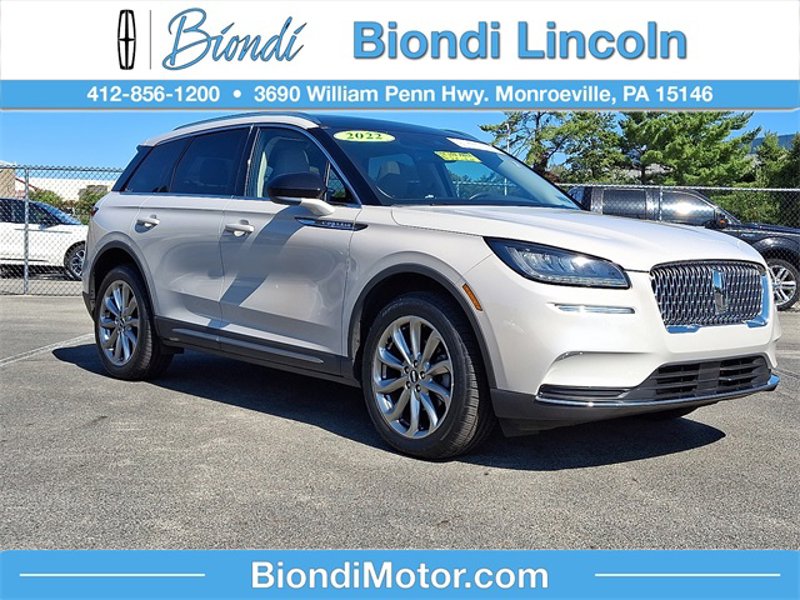 Certified 2022 Lincoln Corsair AWD w/ Premium Package image 1