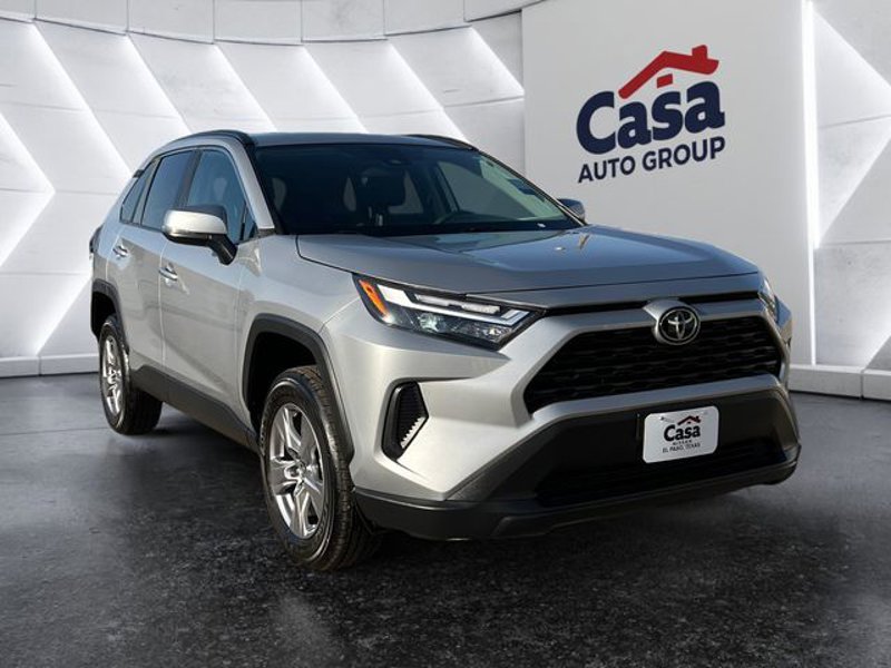 Used 2024 Toyota RAV4 XLE image 1