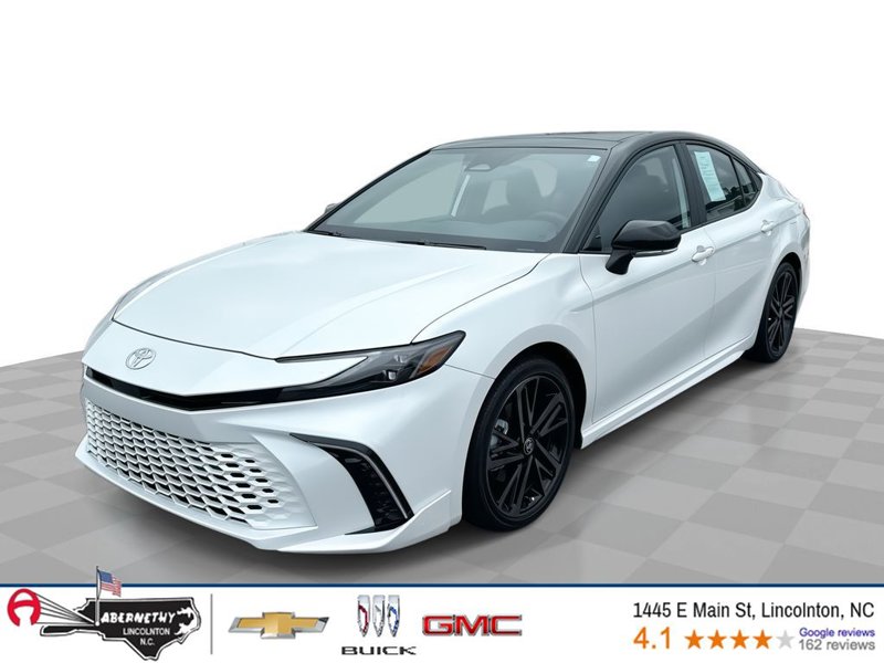 Used 2025 Toyota Camry XSE image 1