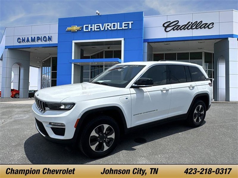 Used 2022 Jeep Grand Cherokee Limited image 1