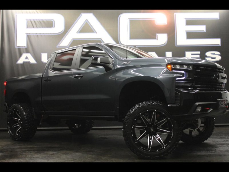 Used 2019 Chevrolet Silverado 1500 LT Trail Boss image 1