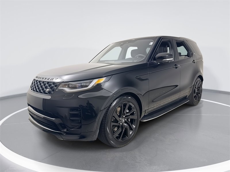 Certified 2024 Land Rover Discovery Dynamic SE image 1