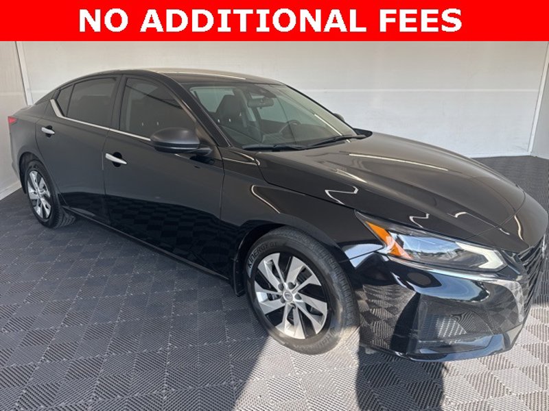 Certified 2024 Nissan Altima 2.5 S image 1