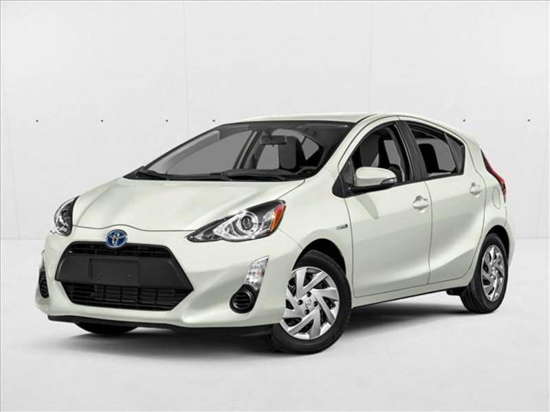 Used 2016 Toyota Prius C One image 1