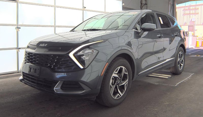 Certified 2023 Kia Sportage LX image 1
