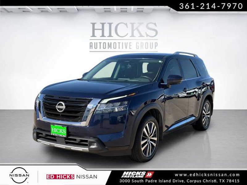 Certified 2022 Nissan Pathfinder Platinum w/ Cargo Package image 1