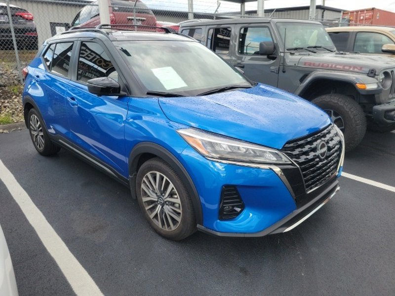 Used 2023 Nissan Kicks SR w/ SR Premium Package image 1