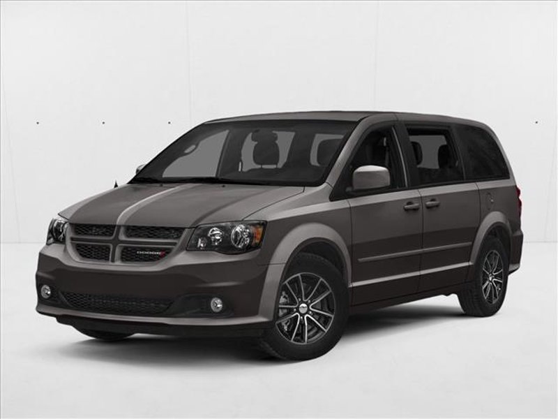 Used 2019 Dodge Grand Caravan GT image 1