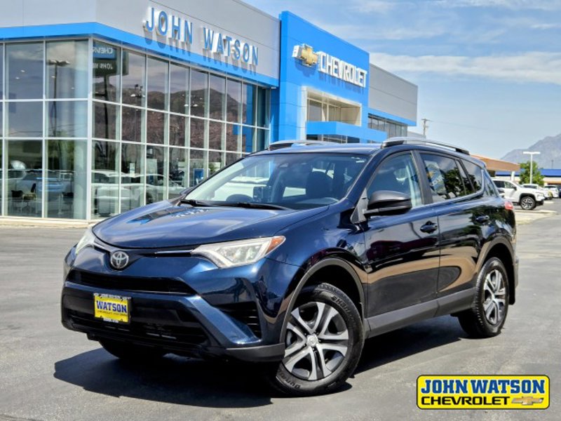 Used 2018 Toyota RAV4 LE w/ All Weather Liner Package image 1