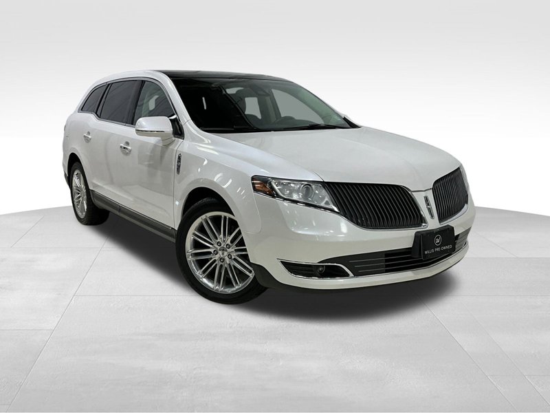 Used 2014 Lincoln MKT AWD w/ Equipment Group 201A image 1