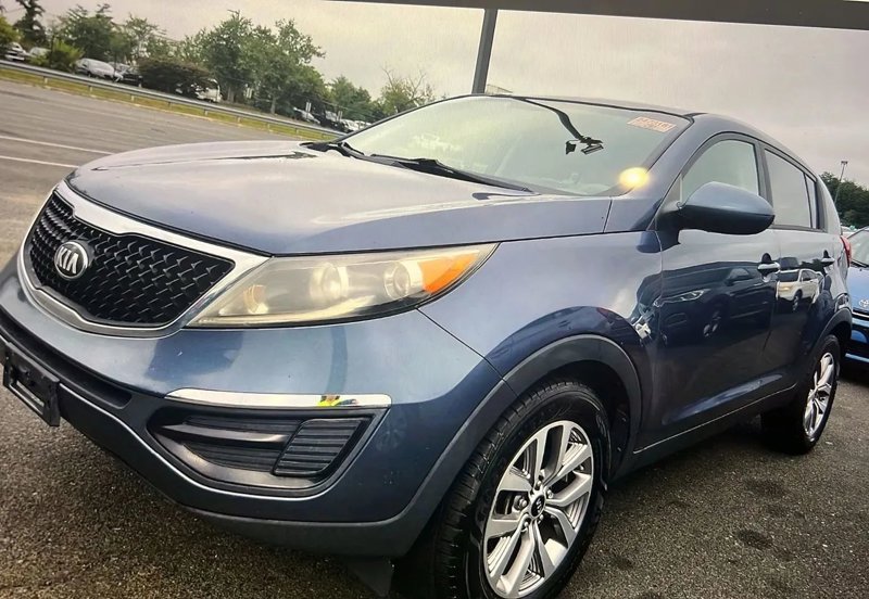 Used 2016 Kia Sportage LX image 1