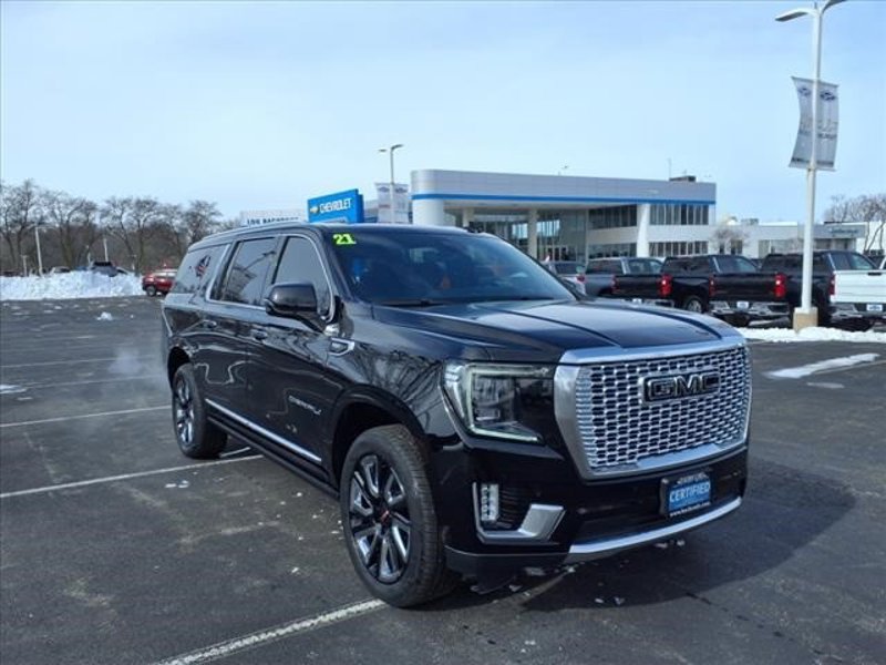 Certified 2021 GMC Yukon XL Denali w/ Denali Premium Package image 1