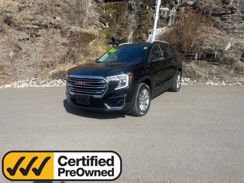 Certified 2022 GMC Terrain SLT image 1