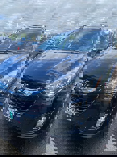 Used 2015 Hyundai Tucson Limited w/ Option Group 03 image 1