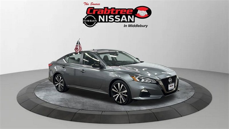 Certified 2022 Nissan Altima 2.5 SR image 1