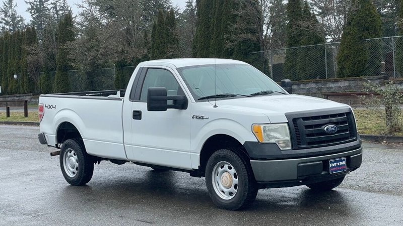 Used 2010 Ford F150 XL image 1