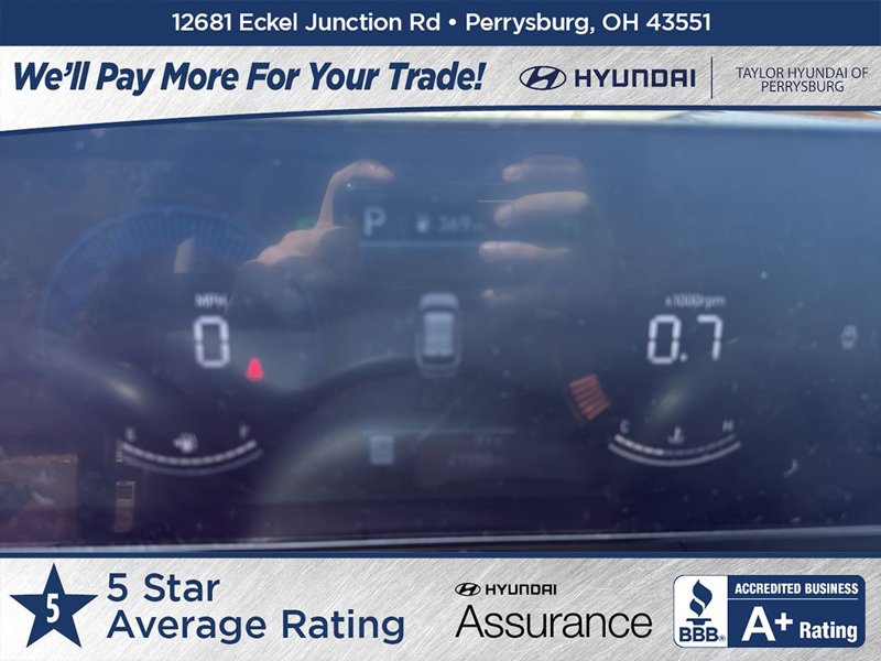 Certified 2024 Hyundai Kona SEL image 1