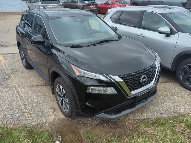 Certified 2023 Nissan Rogue SV image 1