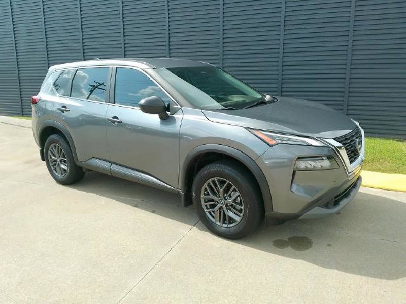 Certified 2023 Nissan Rogue S image 1