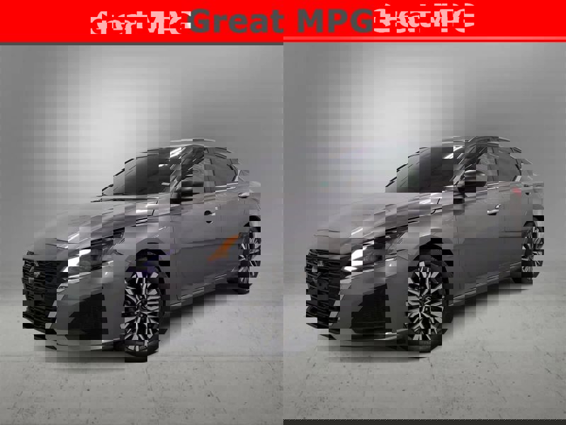 Used 2023 Nissan Altima 2.5 SV image 1