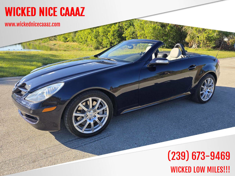 Used 2005 Mercedes-Benz SLK 350 w/ Entertainment Pkg image 1