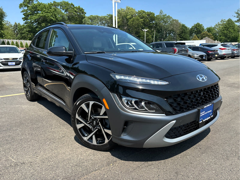 Certified 2022 Hyundai Kona Limited image 1