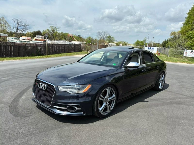Used 2013 Audi S6 Prestige image 1