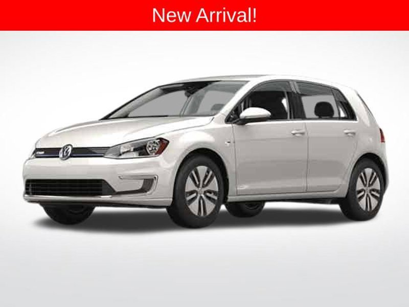 Used 2016 Volkswagen e-Golf SE image 1