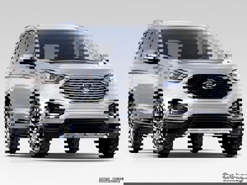 Used 2022 Ford Edge Titanium image 1