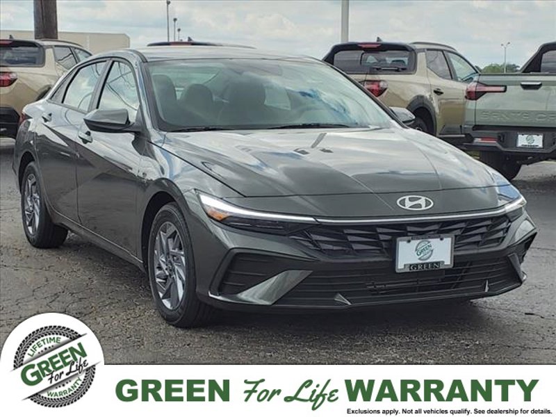 Certified 2024 Hyundai Elantra SEL image 1