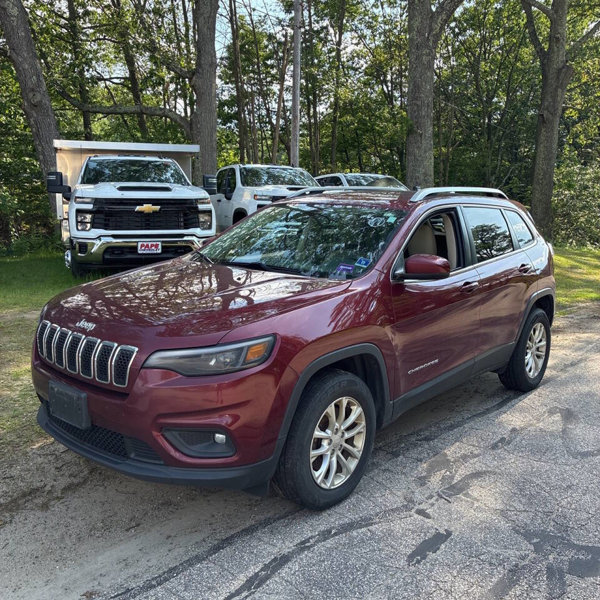 Used 2019 Jeep Cherokee Latitude w/ Popular Appearance Group image 1