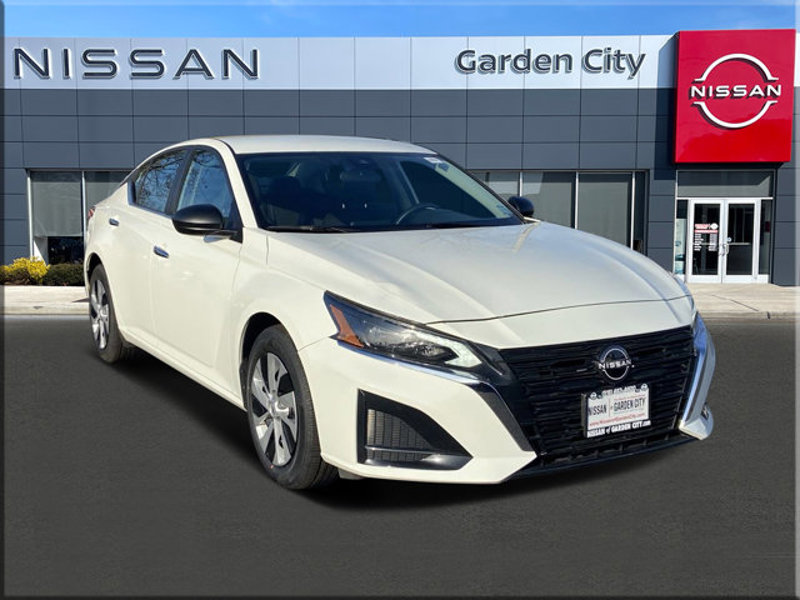 Certified 2024 Nissan Altima 2.5 S image 1
