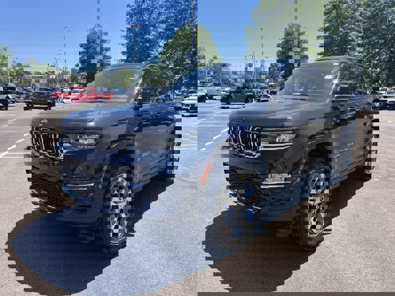 Certified 2022 Jeep Grand Cherokee Limited 4xe image 1
