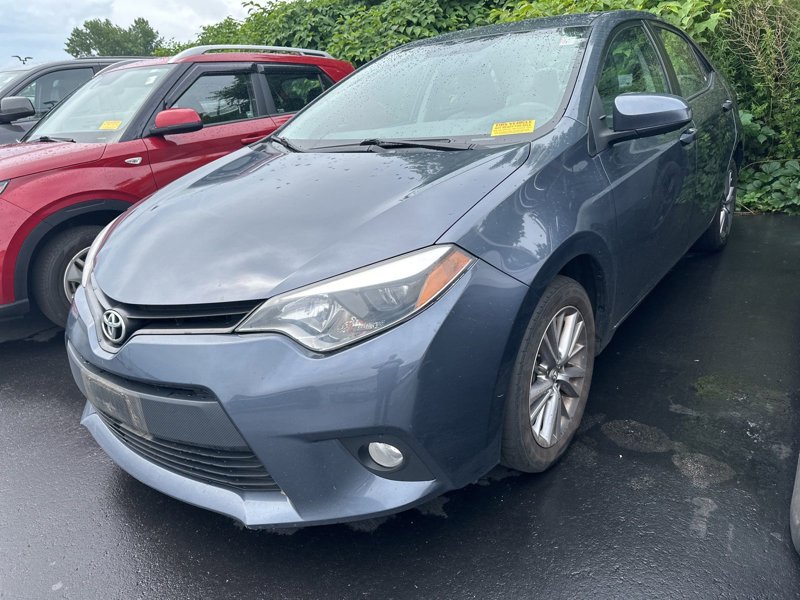 Used 2014 Toyota Corolla LE image 1